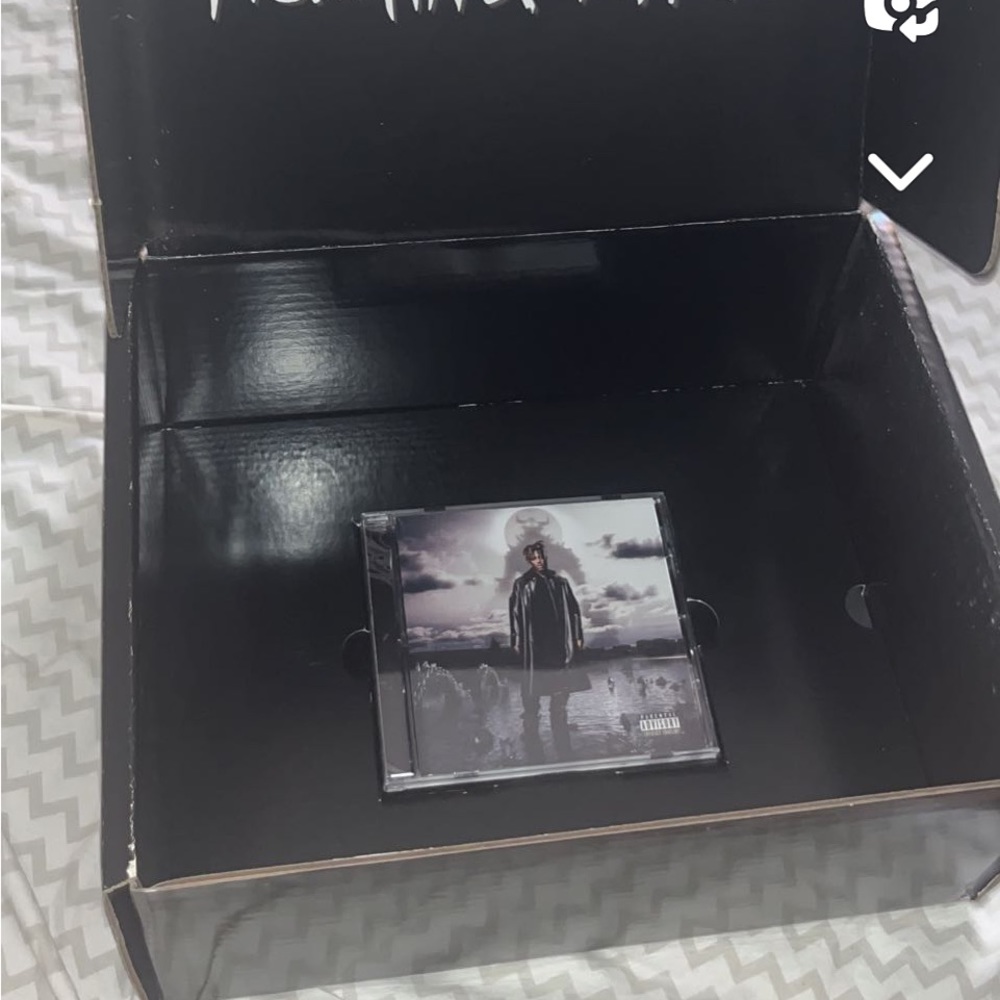 Juice wrld vlone hoodie